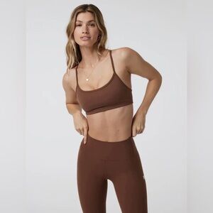 Vuori AllTheFeels Matching Set